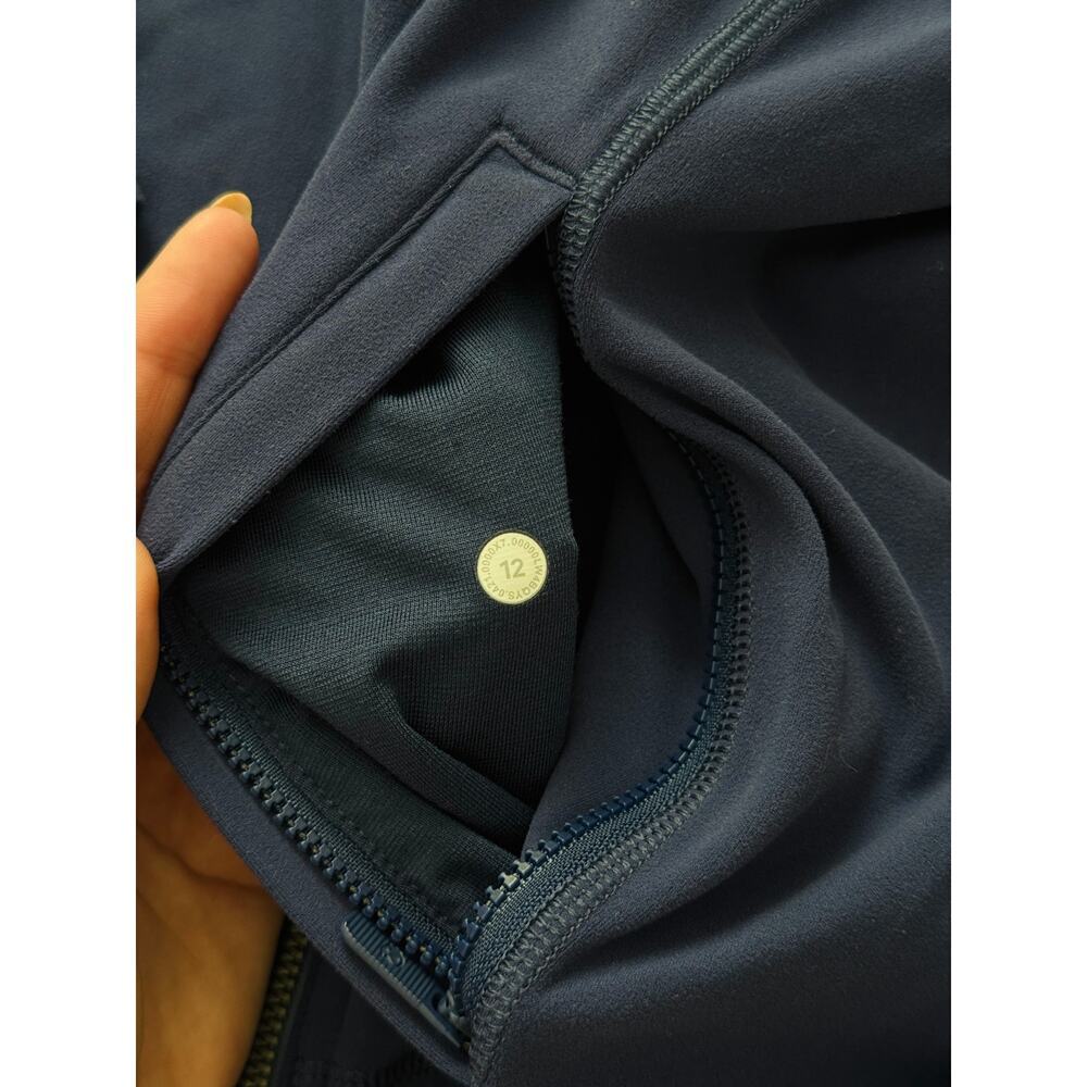 Lululemon nightsea blue hooded define jacket - size 12 - Picture 5 of 5
